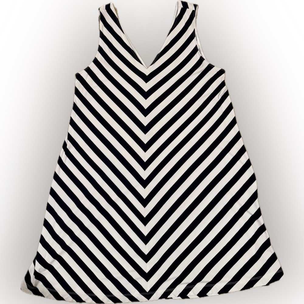 NWOT-LOFT Black and White Striped Dress
